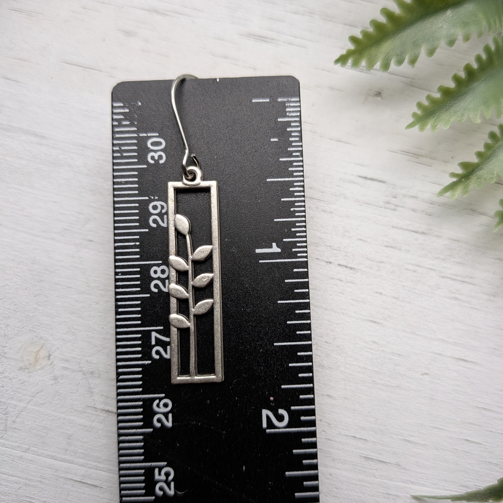 Antique Silver Leaf Rectangle Drop Earrings - Picture 5 of 5